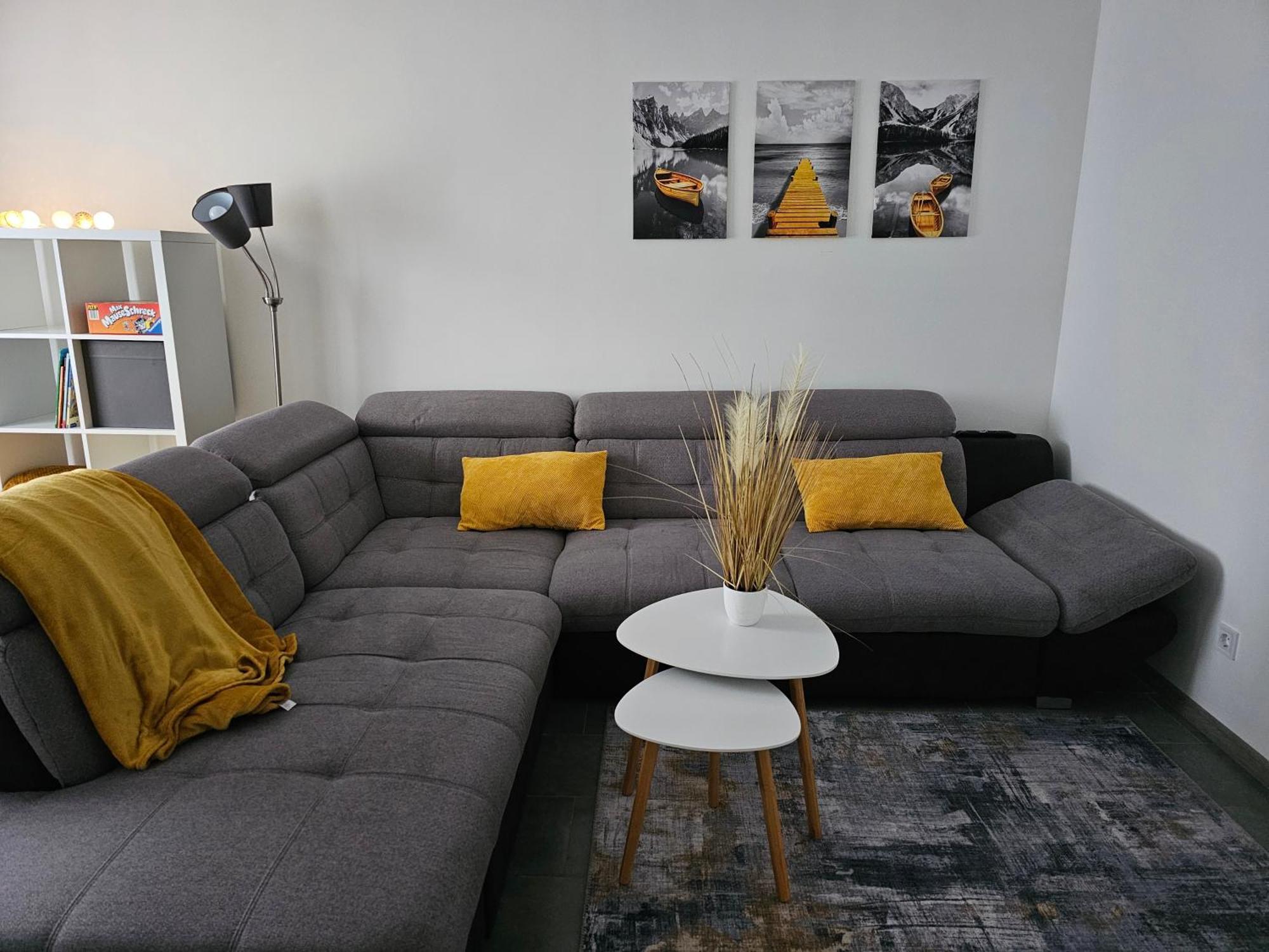 Warburg, Fewo "Sweet Home" 2,5 Zi- Eg-Separater Eingang - Parkplatz - Terasse- Komfortabel,Renoviert Eksteriør billede